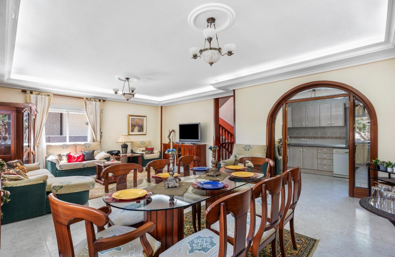 Revente - Villa -
Rojales - Pueblo Bravo