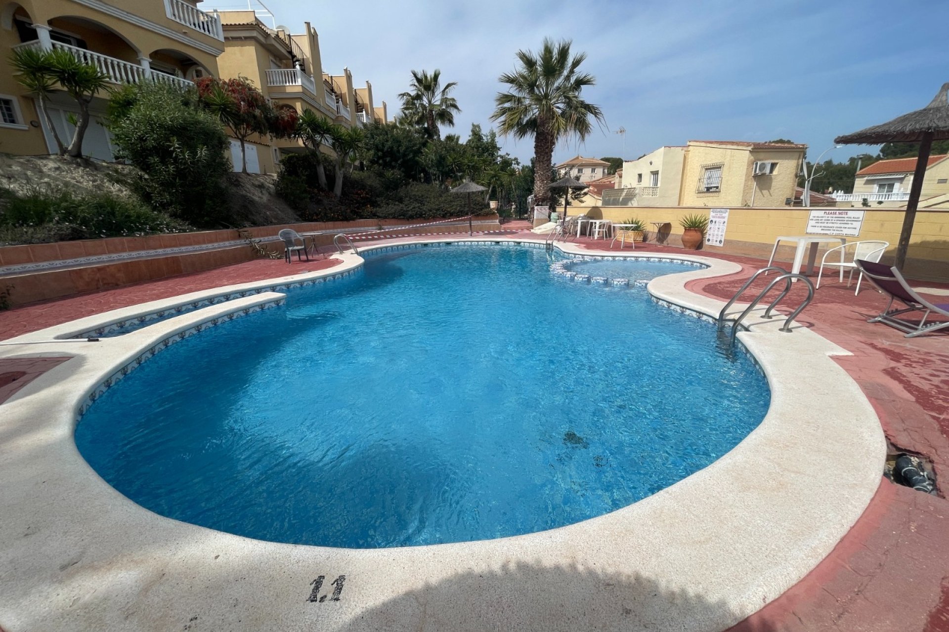 Revente - Villa -
San Fulgencio - Costa Blanca