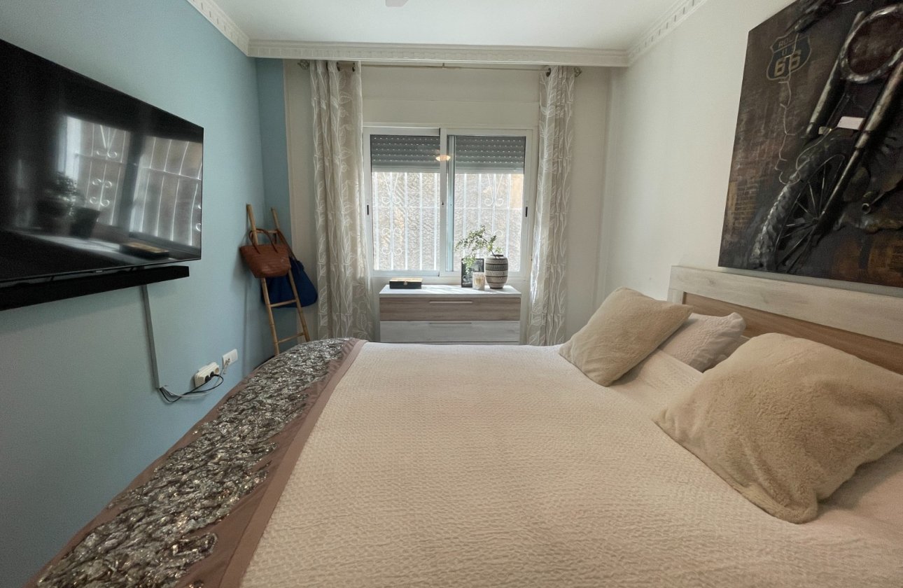 Revente - Villa -
San Fulgencio - Costa Blanca