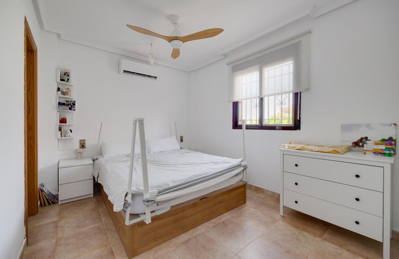 Revente - Villa -
San Fulgencio - Costa Blanca
