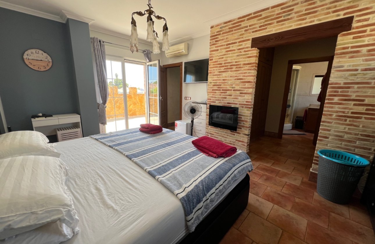 Revente - Villa -
San Fulgencio - Costa Blanca
