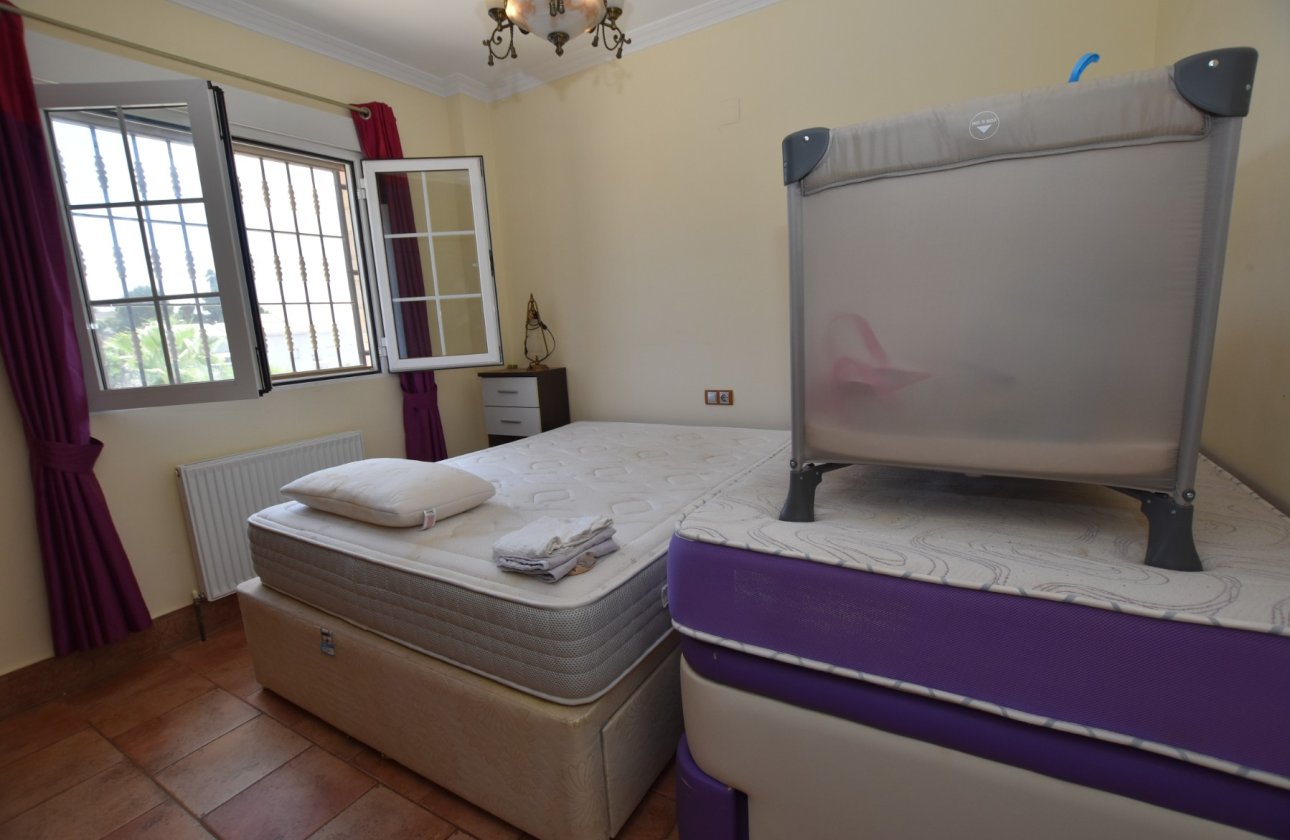 Revente - Villa -
San Fulgencio - Costa Blanca