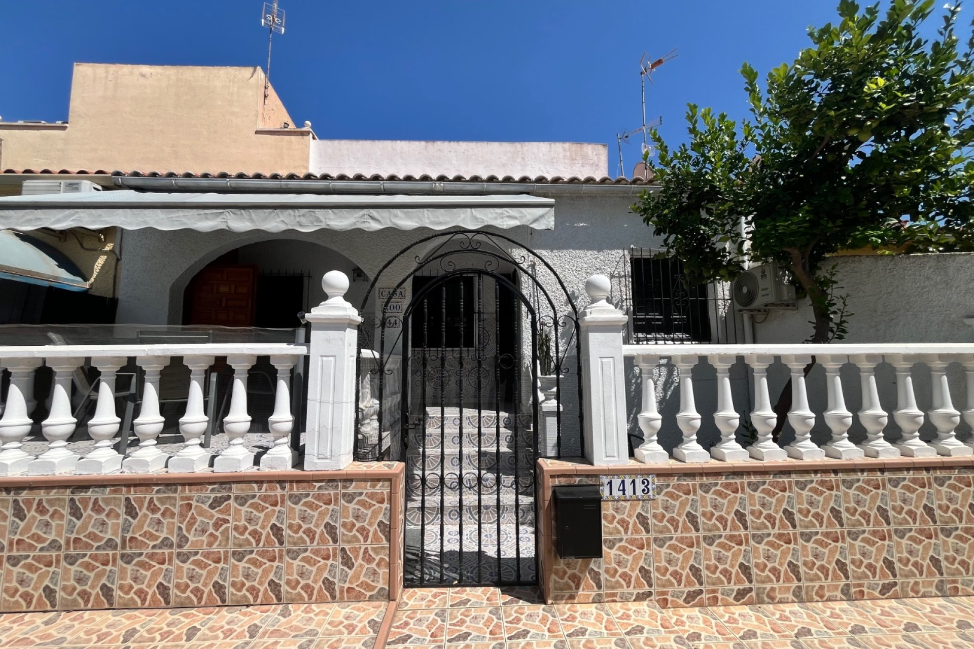 Revente - Villa -
San Fulgencio - Costa Blanca