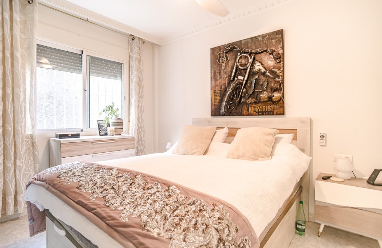 Revente - Villa -
San Fulgencio - Costa Blanca
