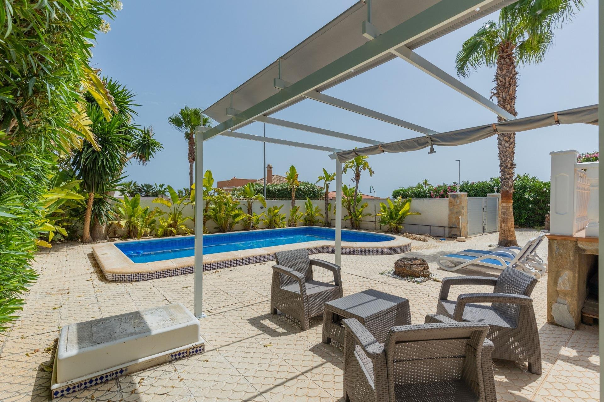 Revente - Villa -
San Fulgencio - Urb. La Marina