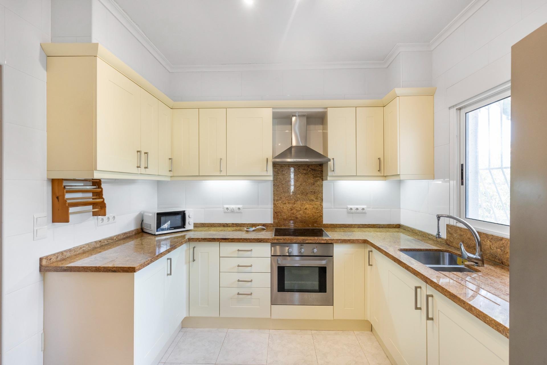 Revente - Villa -
San Fulgencio - Urb. La Marina