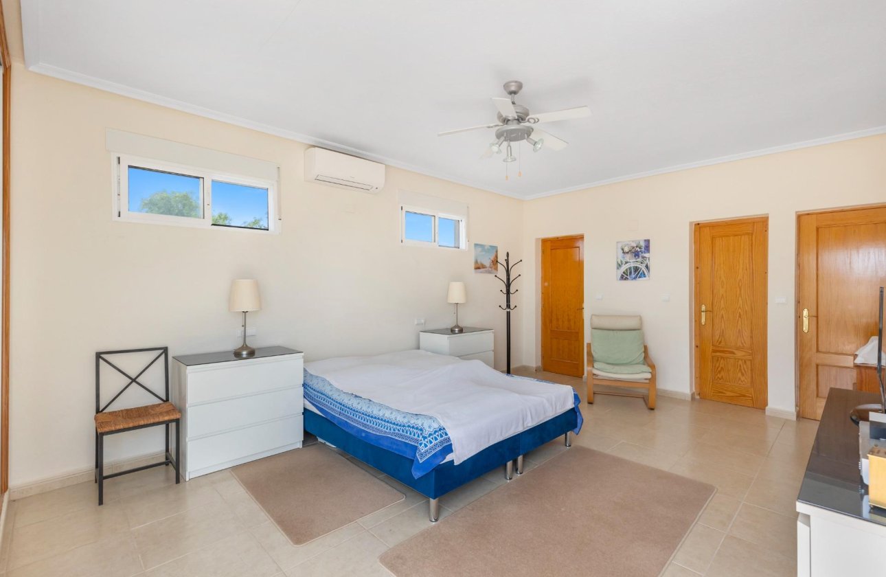 Revente - Villa -
San Fulgencio - Urb. La Marina