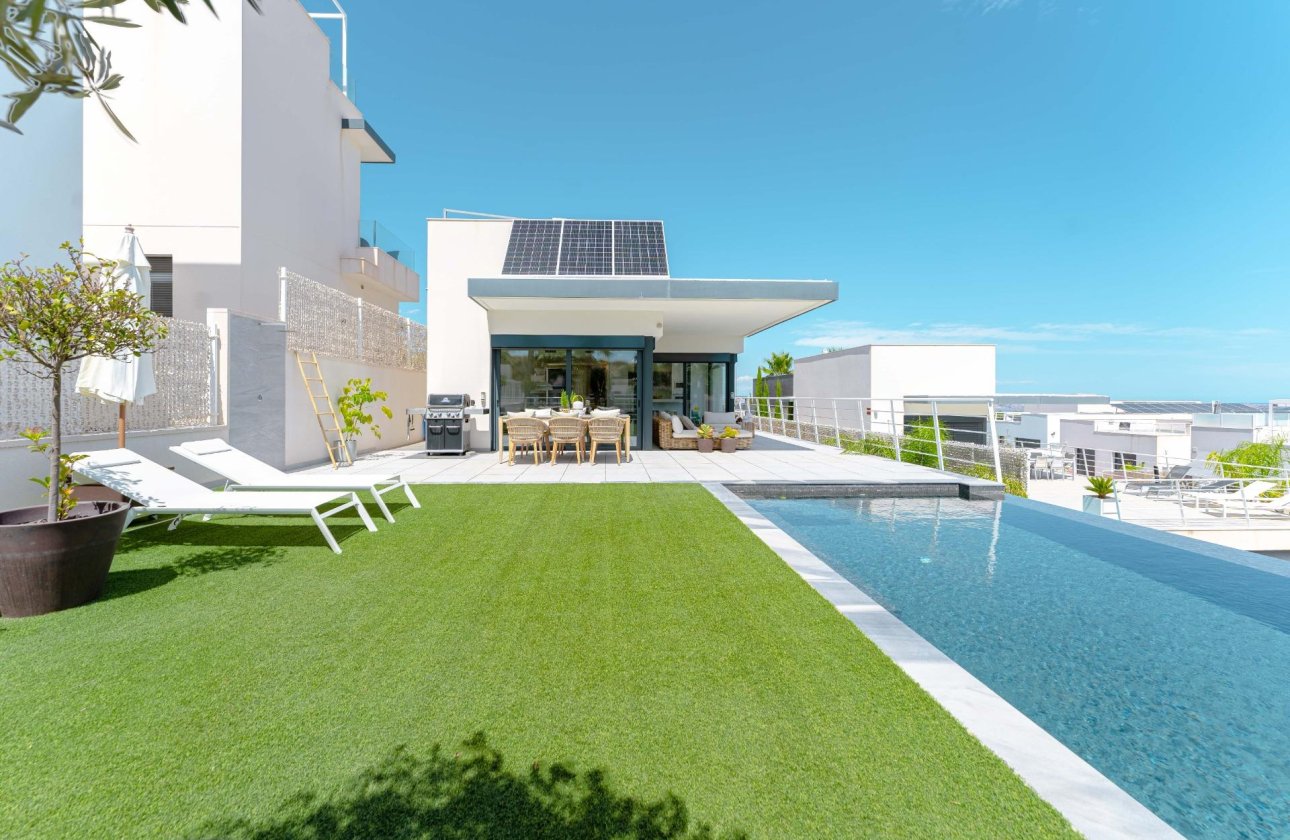 Revente - Villa -
San Miguel de Salinas - Bellavista