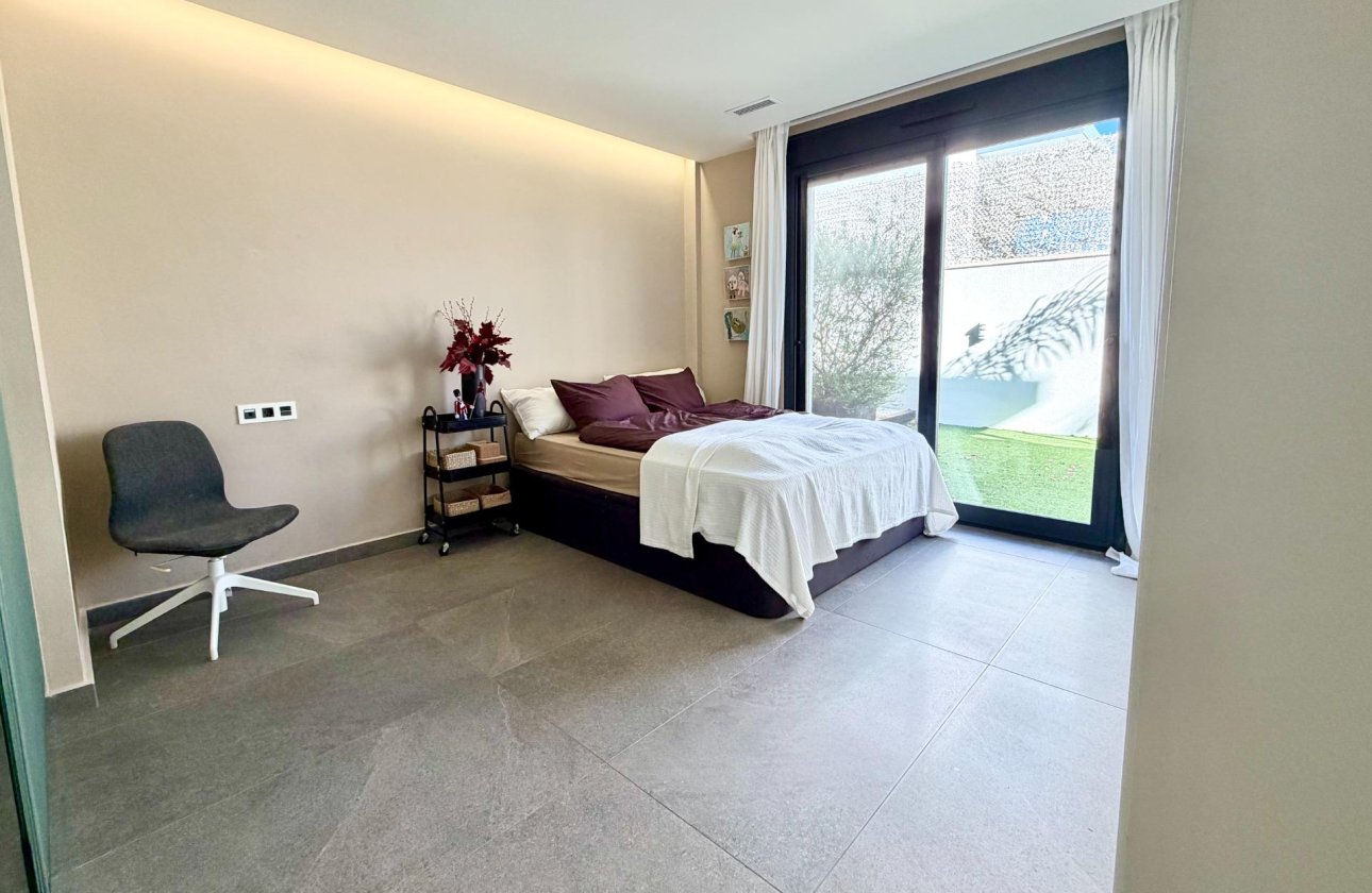 Revente - Villa -
San Miguel de Salinas - Bellavista