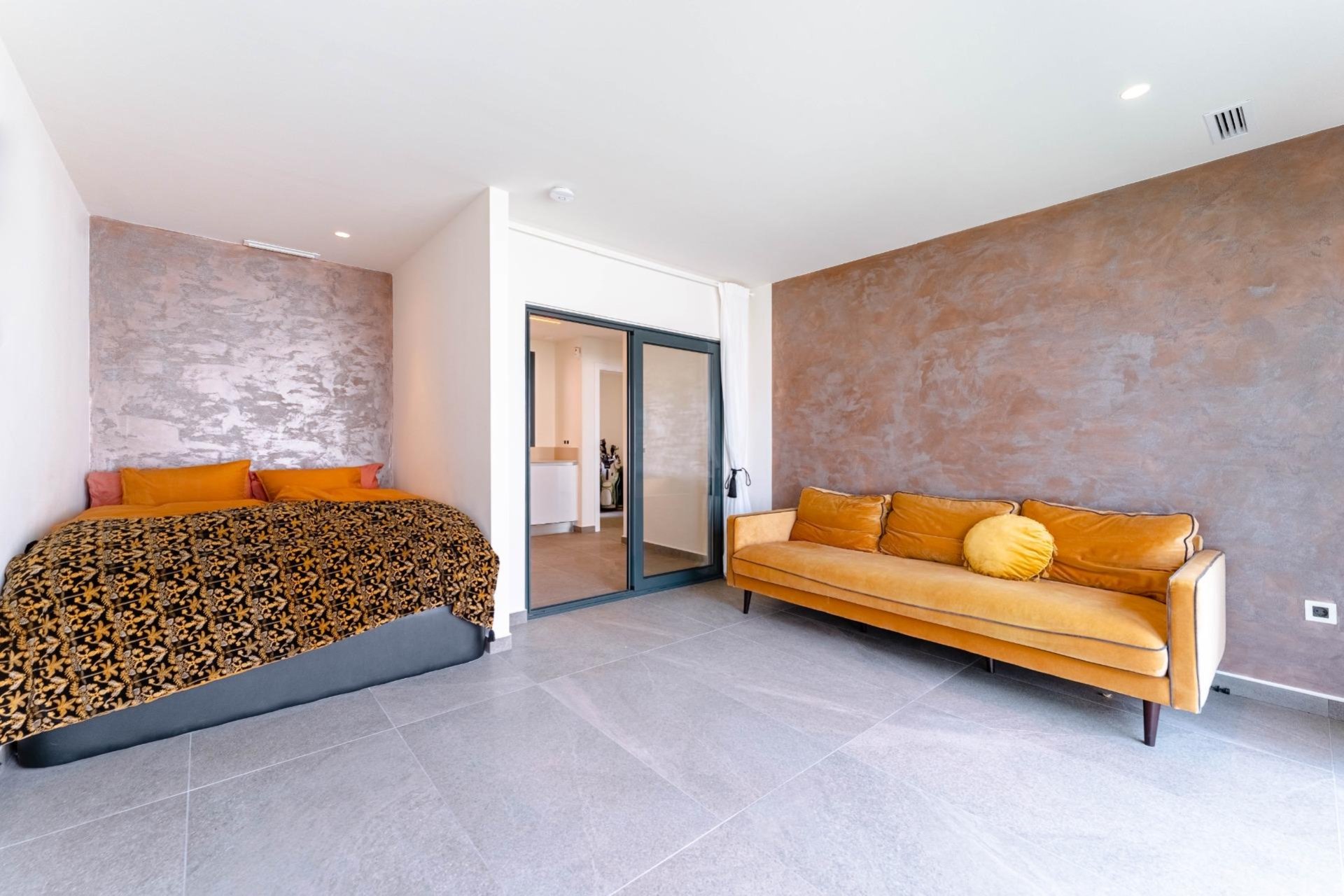 Revente - Villa -
San Miguel de Salinas - Bellavista