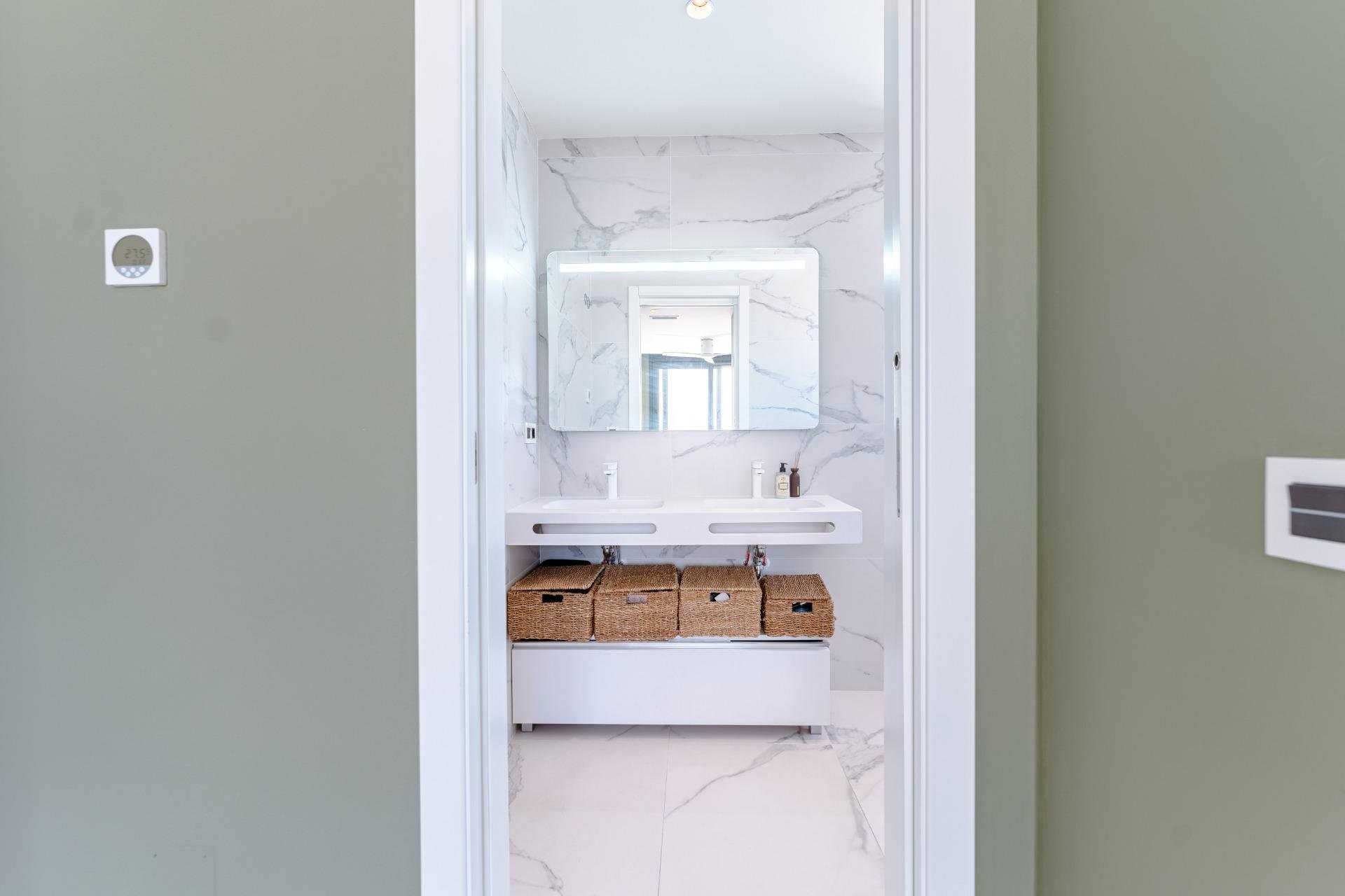 Revente - Villa -
San Miguel de Salinas - Bellavista