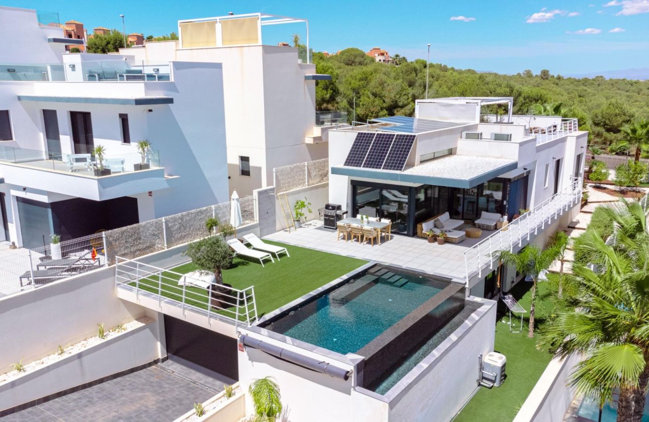 Revente - Villa -
San Miguel de Salinas - Bellavista