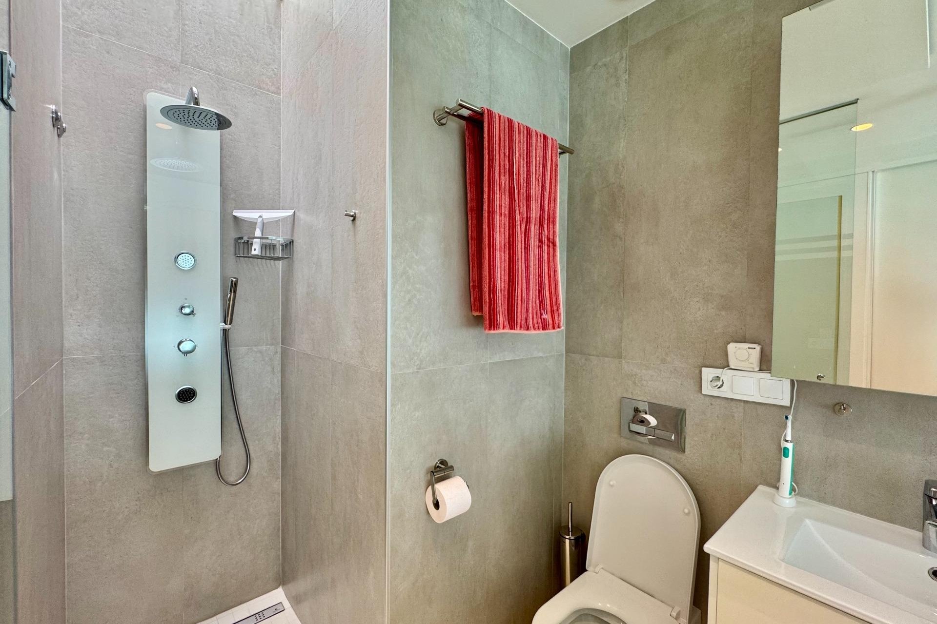 Revente - Villa -
San Miguel de Salinas - Bellavista