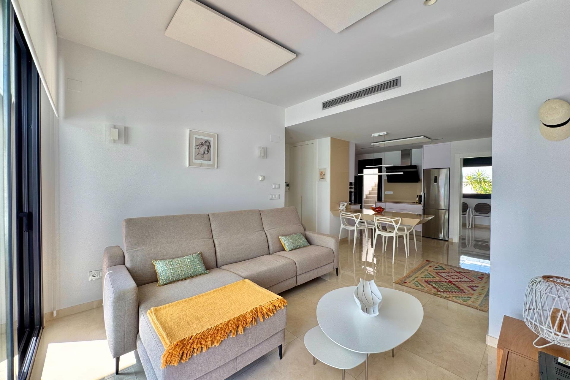 Revente - Villa -
San Miguel de Salinas - Bellavista