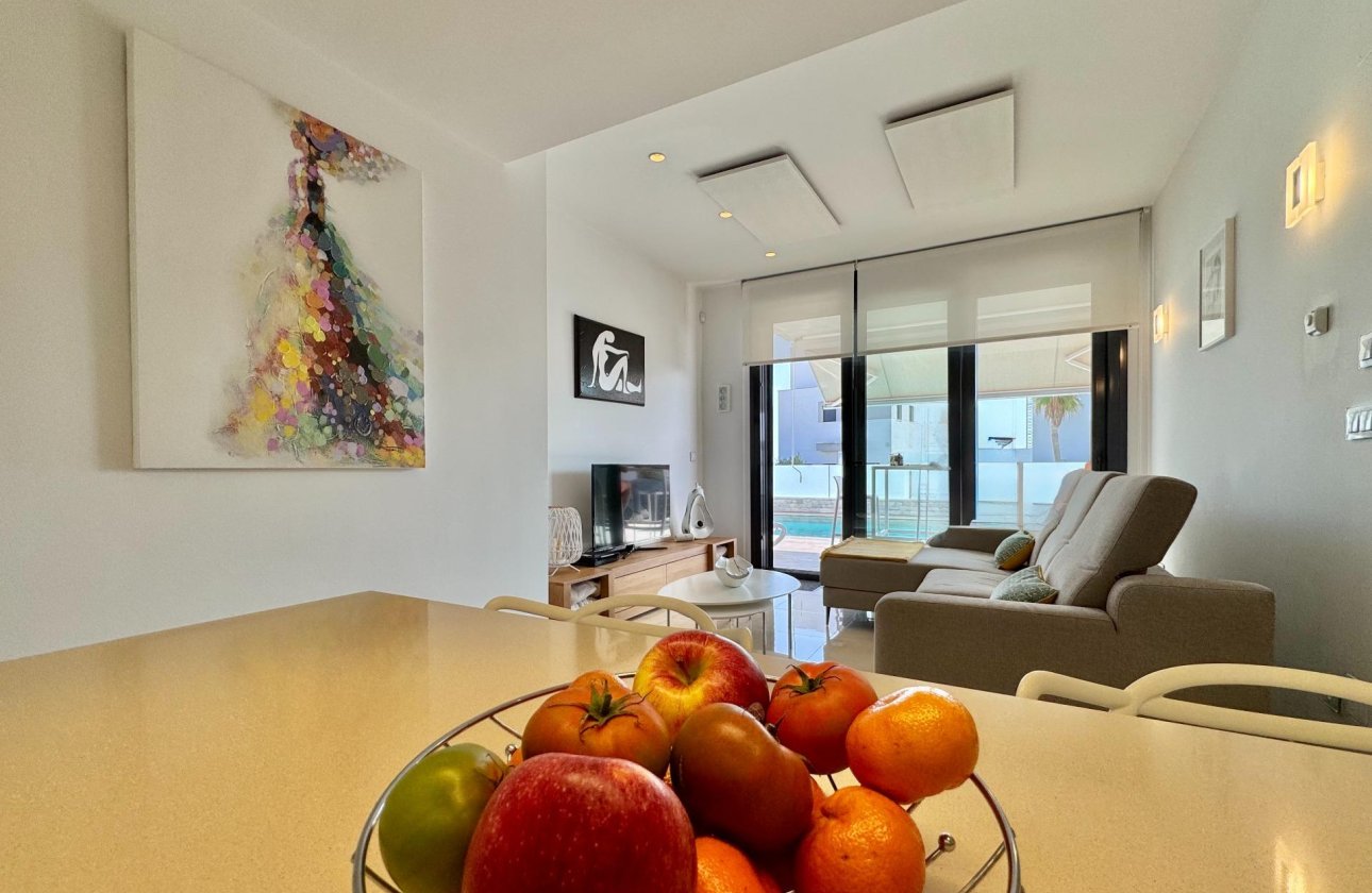 Revente - Villa -
San Miguel de Salinas - Bellavista