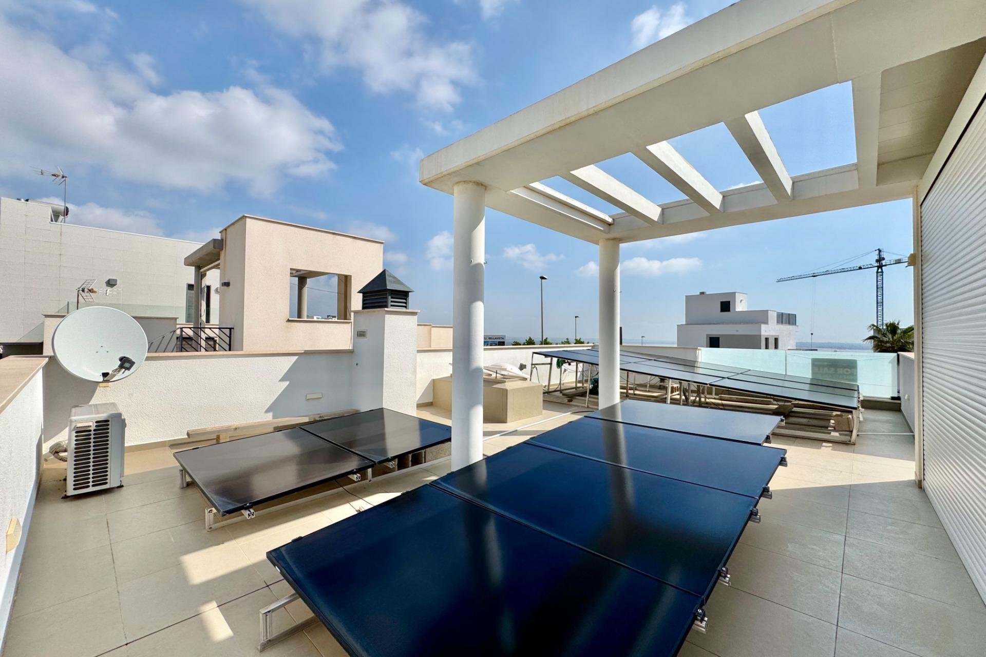 Revente - Villa -
San Miguel de Salinas - Bellavista