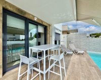 Revente - Villa -
San Miguel de Salinas - Bellavista