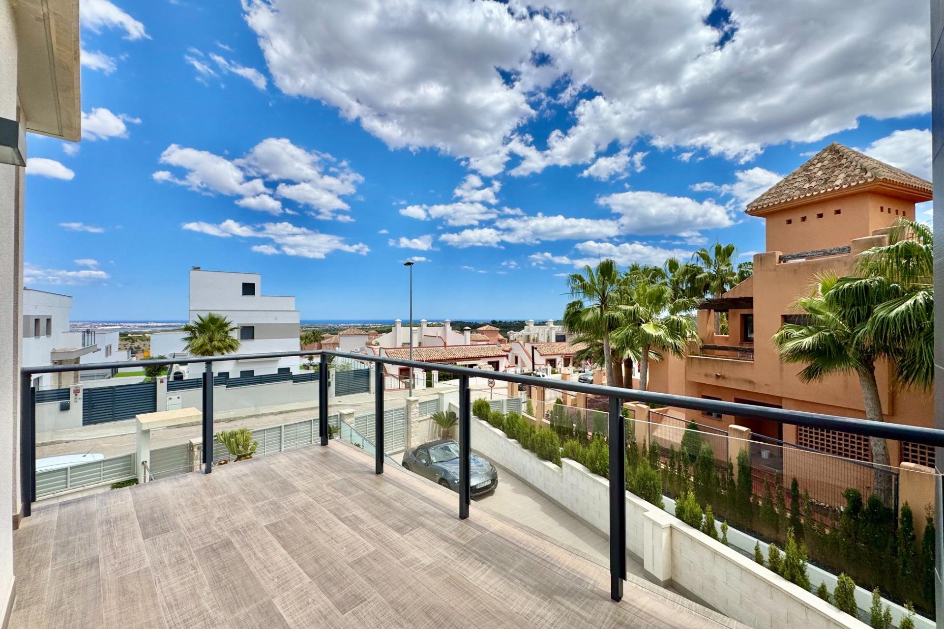 Revente - Villa -
San Miguel de Salinas - Bellavista