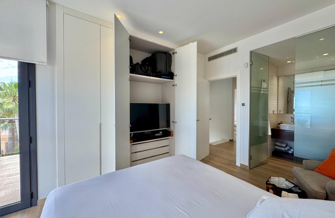 Revente - Villa -
San Miguel de Salinas - Bellavista