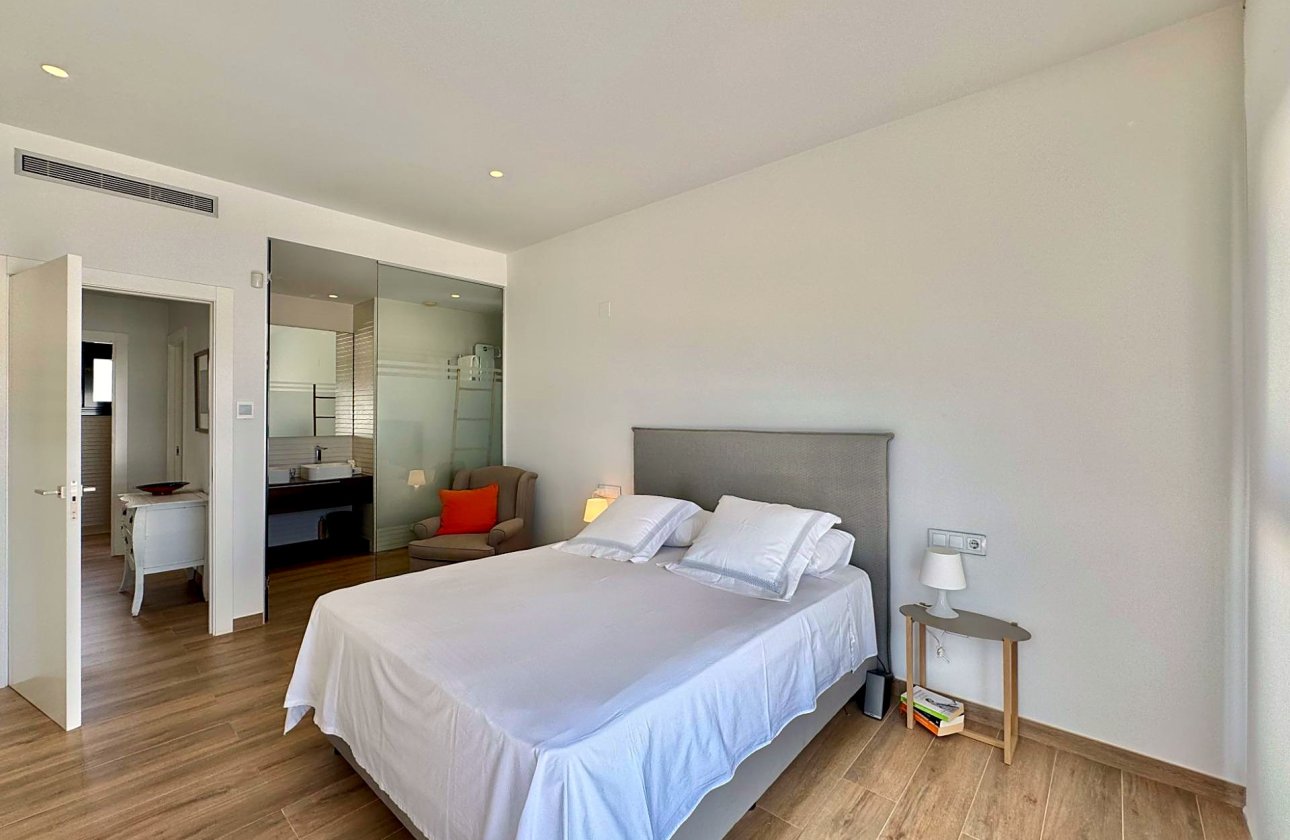 Revente - Villa -
San Miguel de Salinas - Bellavista