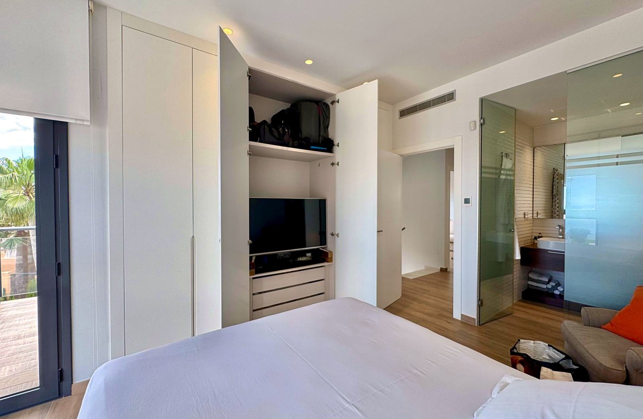 Revente - Villa -
San Miguel de Salinas - Bellavista