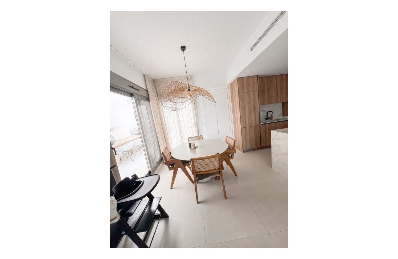 Revente - Villa -
San Miguel de Salinas - Inland