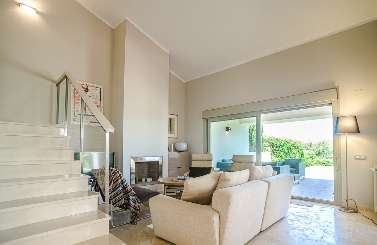 Revente - Villa -
San Miguel de Salinas - Inland