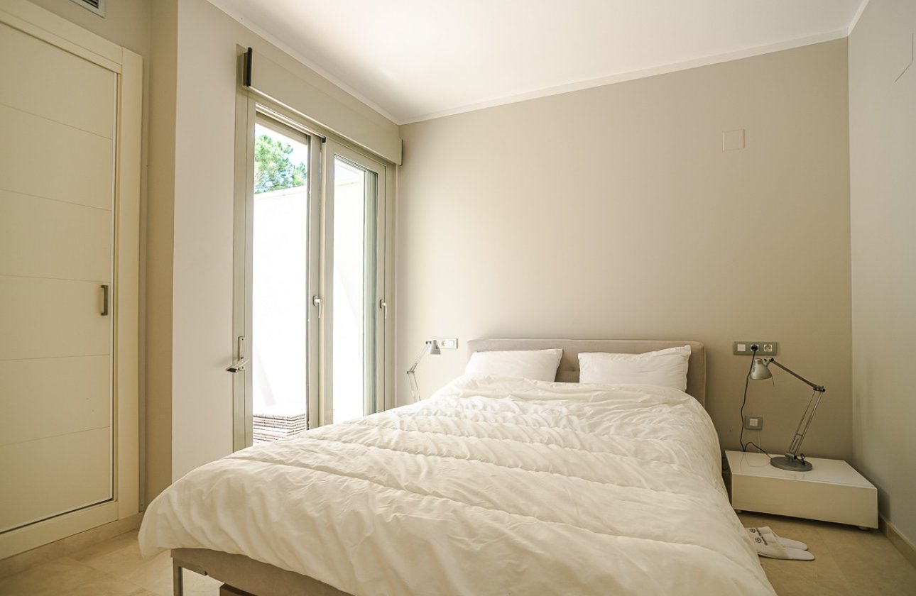 Revente - Villa -
San Miguel de Salinas - Inland