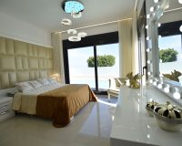 Revente - Villa -
San Miguel de Salinas - Inland