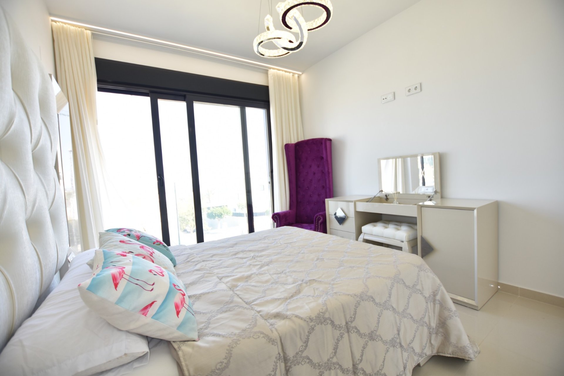 Revente - Villa -
San Miguel de Salinas - Inland