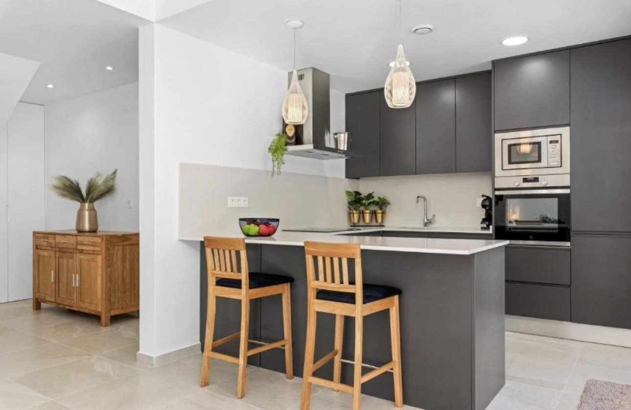 Revente - Villa -
San Miguel de Salinas - Inland