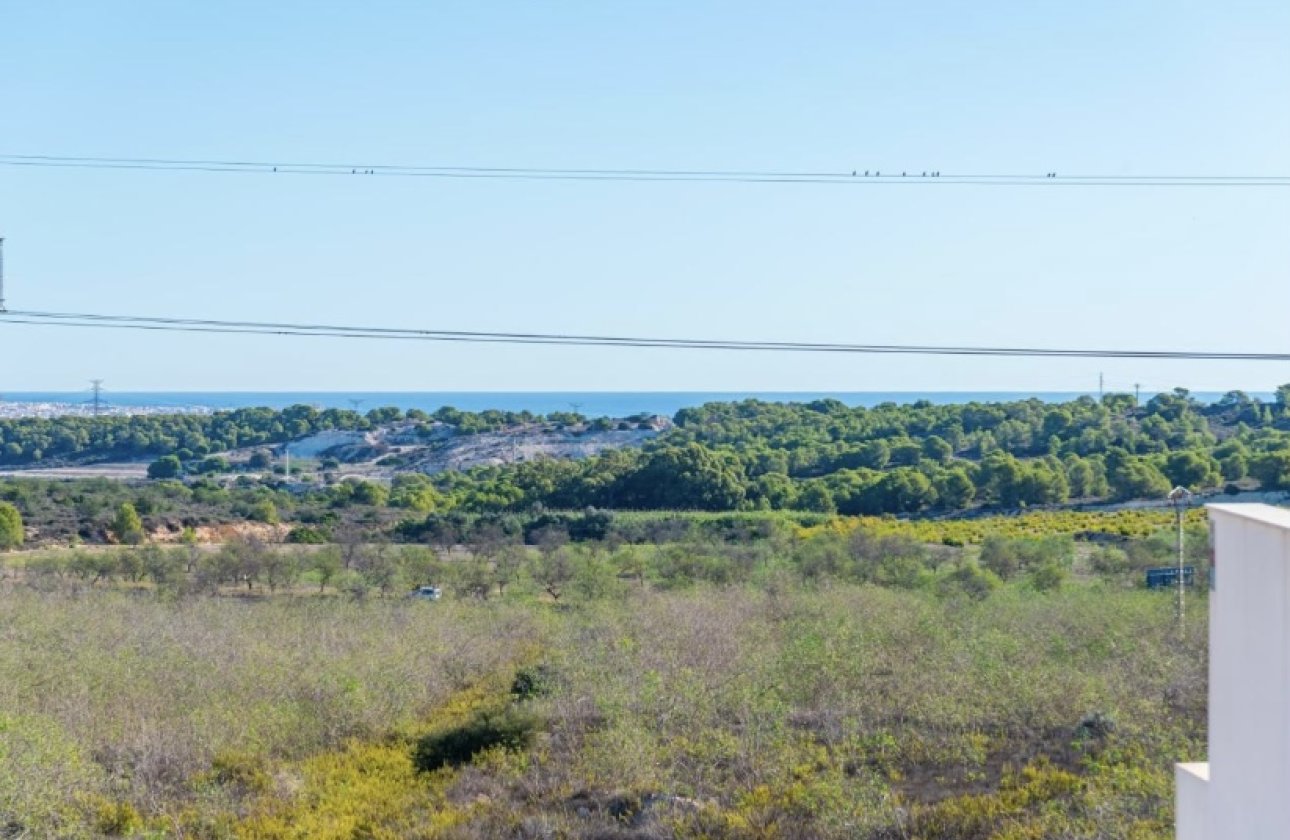 Revente - Villa -
San Miguel de Salinas - Inland