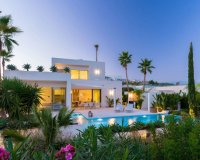 Revente - Villa -
San Miguel de Salinas - Inland