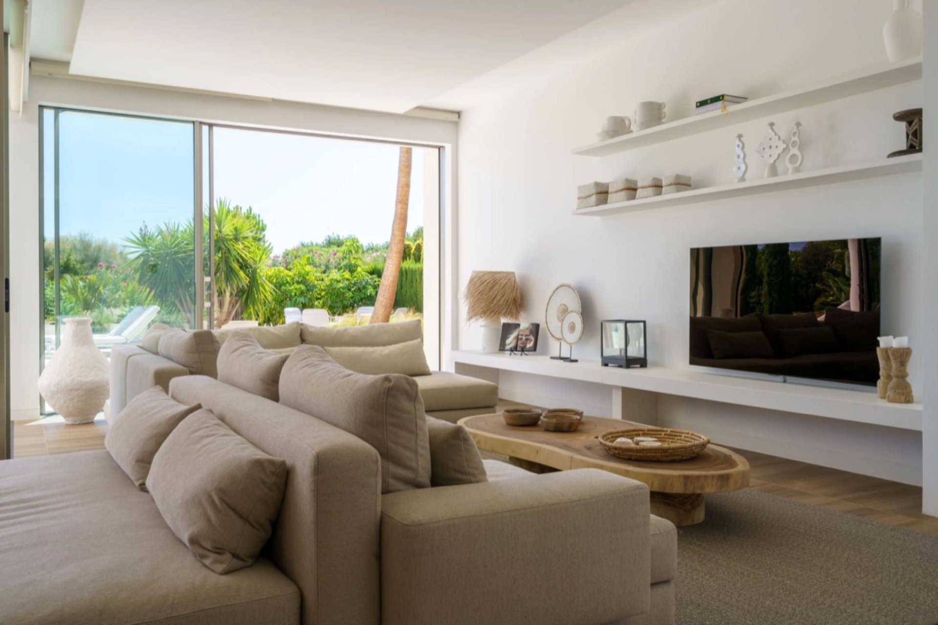 Revente - Villa -
San Miguel de Salinas - Inland