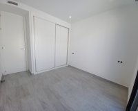 Revente - Villa -
San Miguel de Salinas - Inland