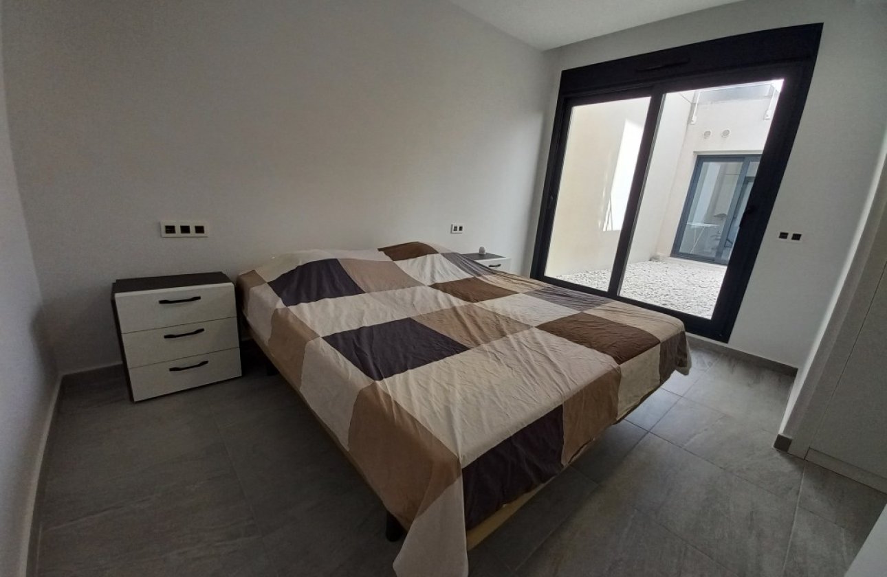 Revente - Villa -
San Miguel de Salinas - Inland