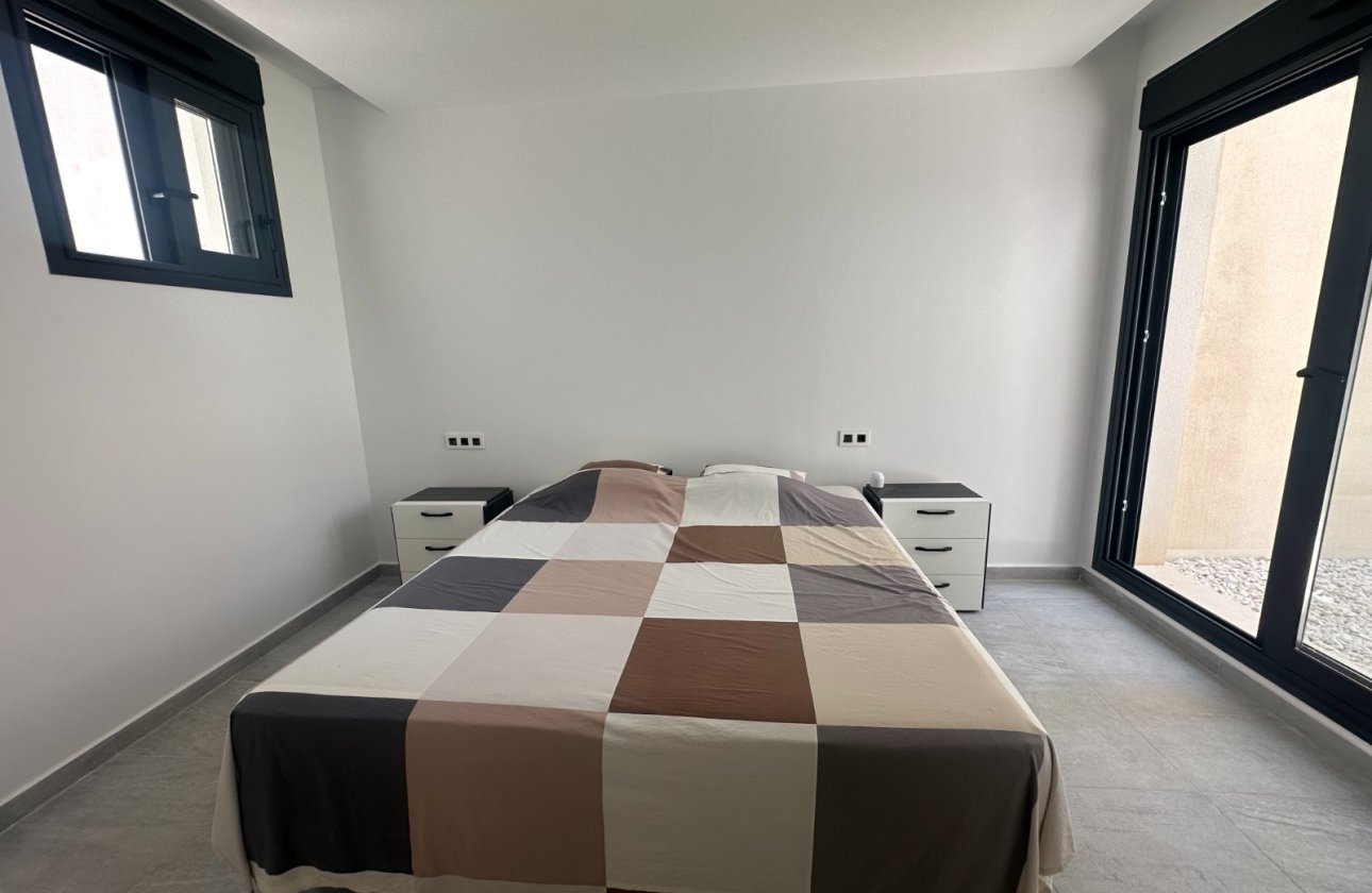 Revente - Villa -
San Miguel de Salinas - Inland