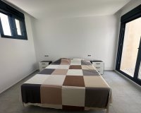 Revente - Villa -
San Miguel de Salinas - Inland