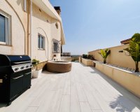 Revente - Villa -
San Miguel de Salinas - Inland