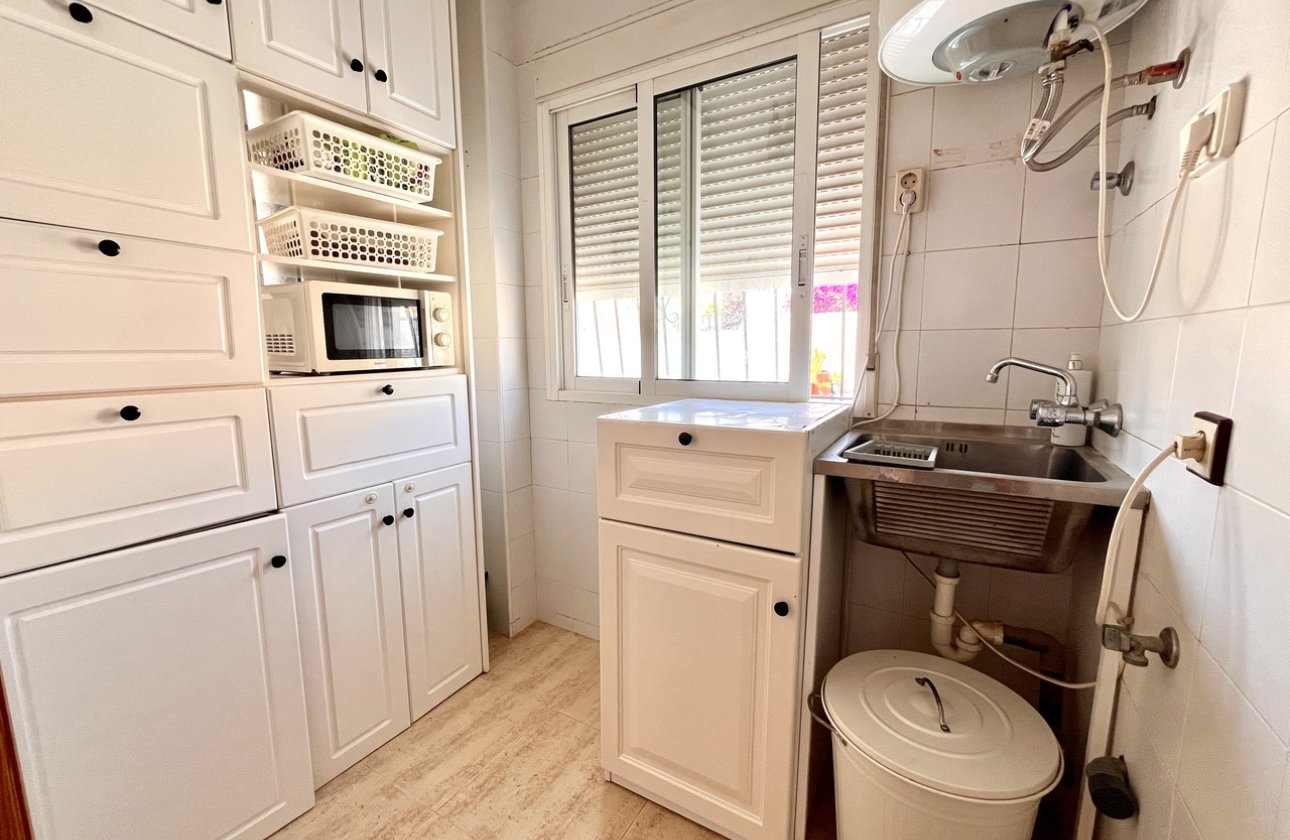 Revente - Villa -
San Miguel de Salinas - Inland