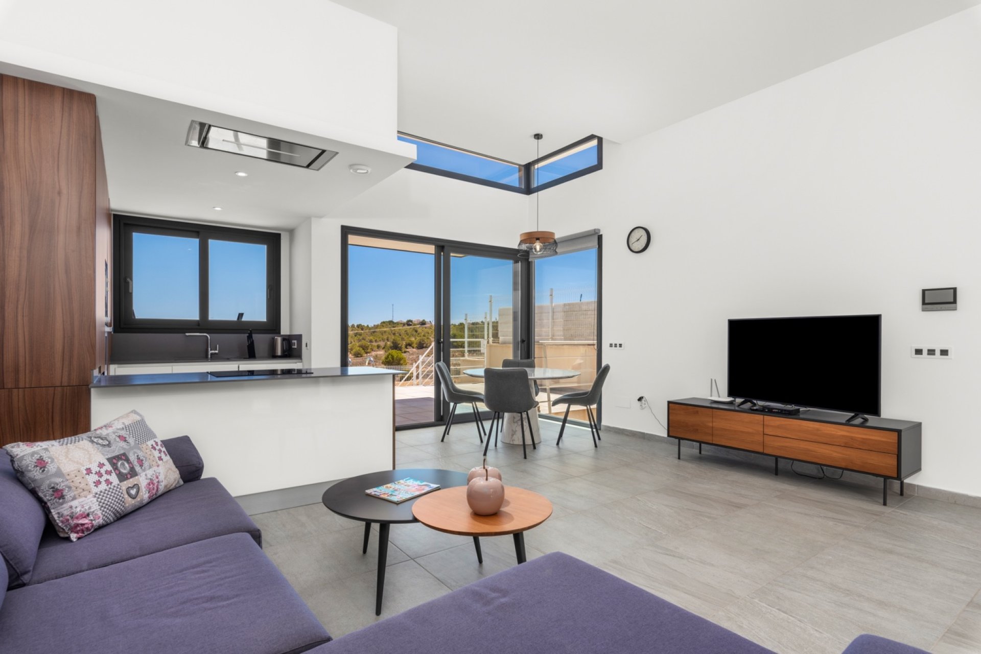 Revente - Villa -
San Miguel de Salinas - Inland