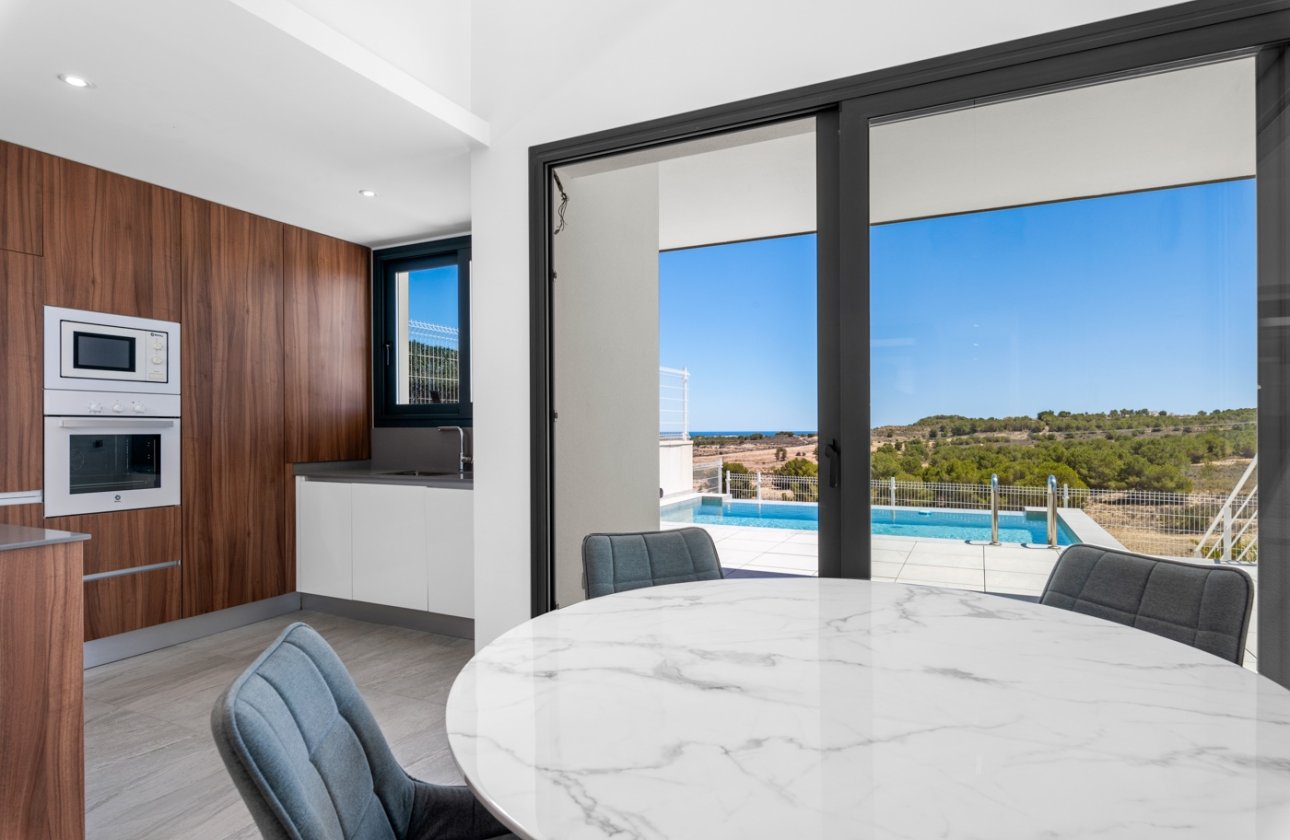 Revente - Villa -
San Miguel de Salinas - Inland