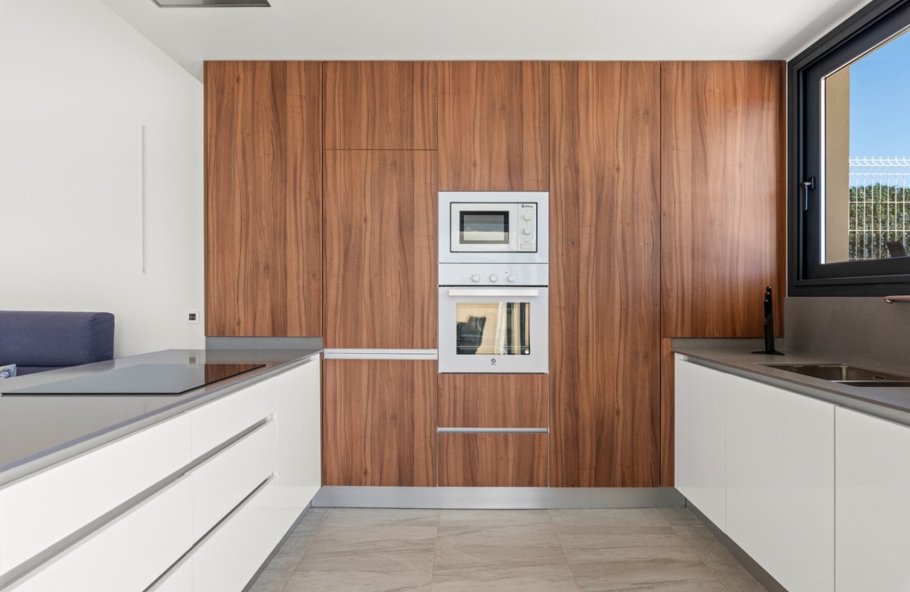 Revente - Villa -
San Miguel de Salinas - Inland