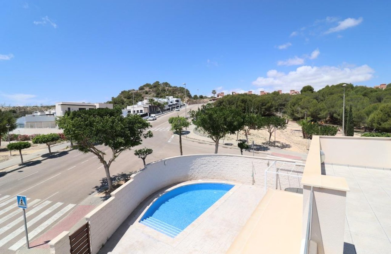 Revente - Villa -
San Miguel de Salinas - Inland