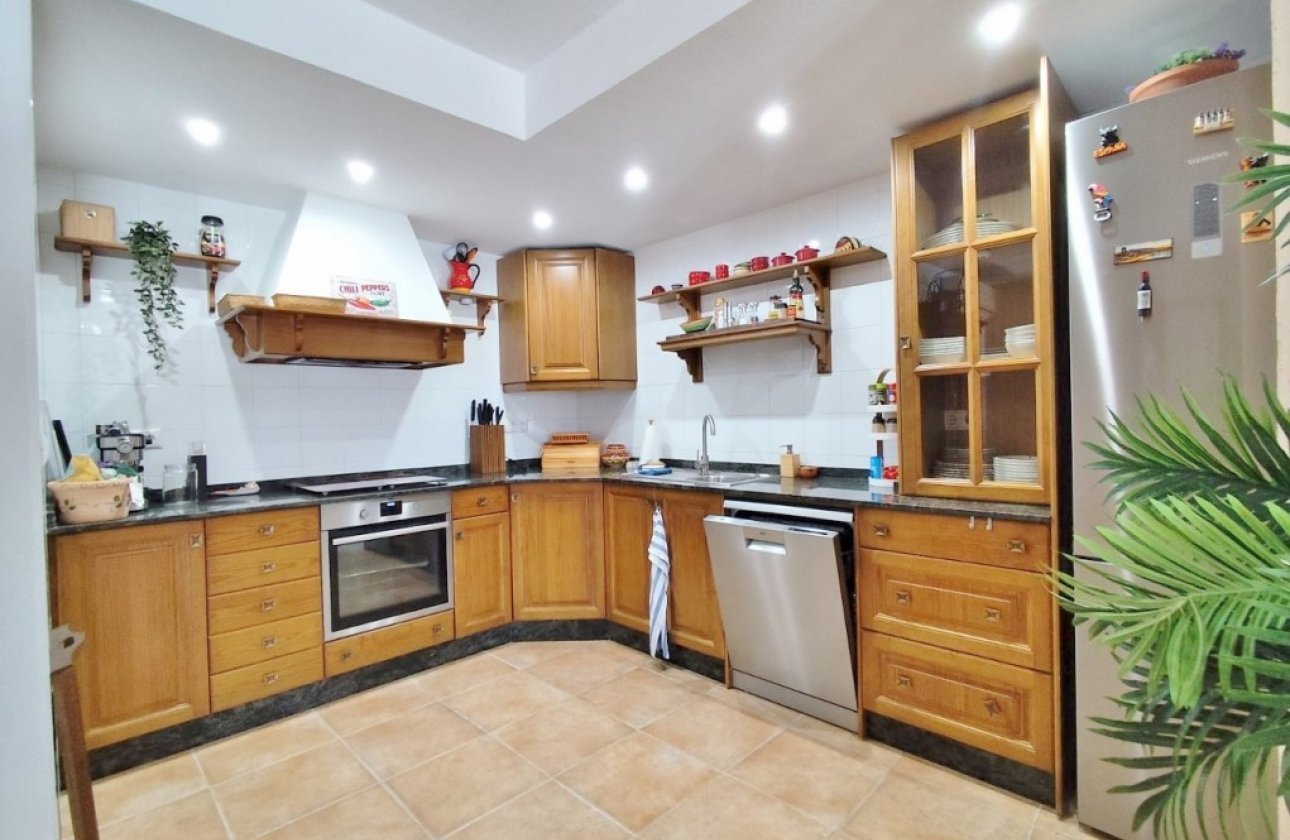 Revente - Villa -
San Miguel de Salinas - Inland