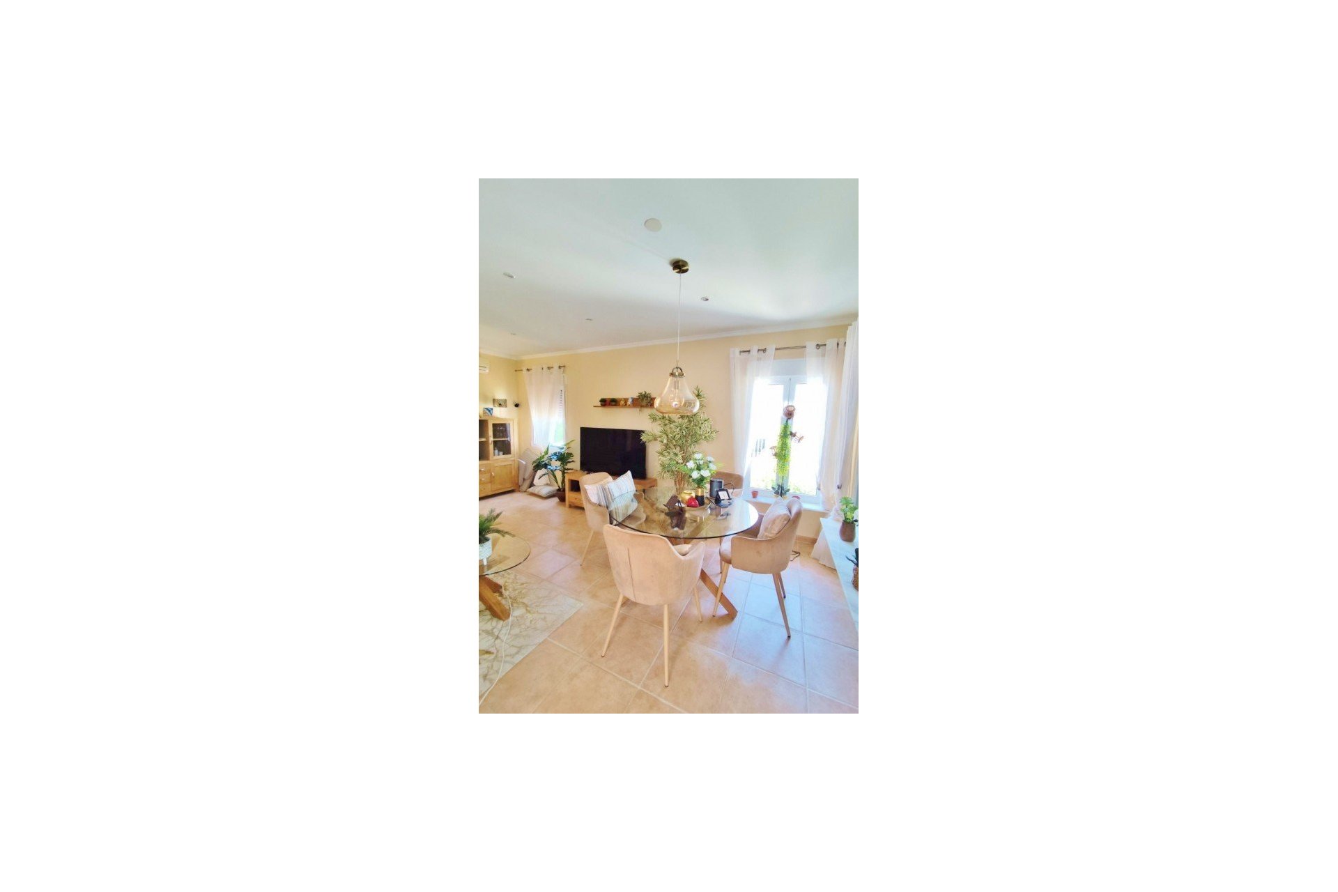 Revente - Villa -
San Miguel de Salinas - Inland