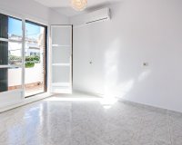 Revente - Villa -
San Miguel de Salinas - Inland