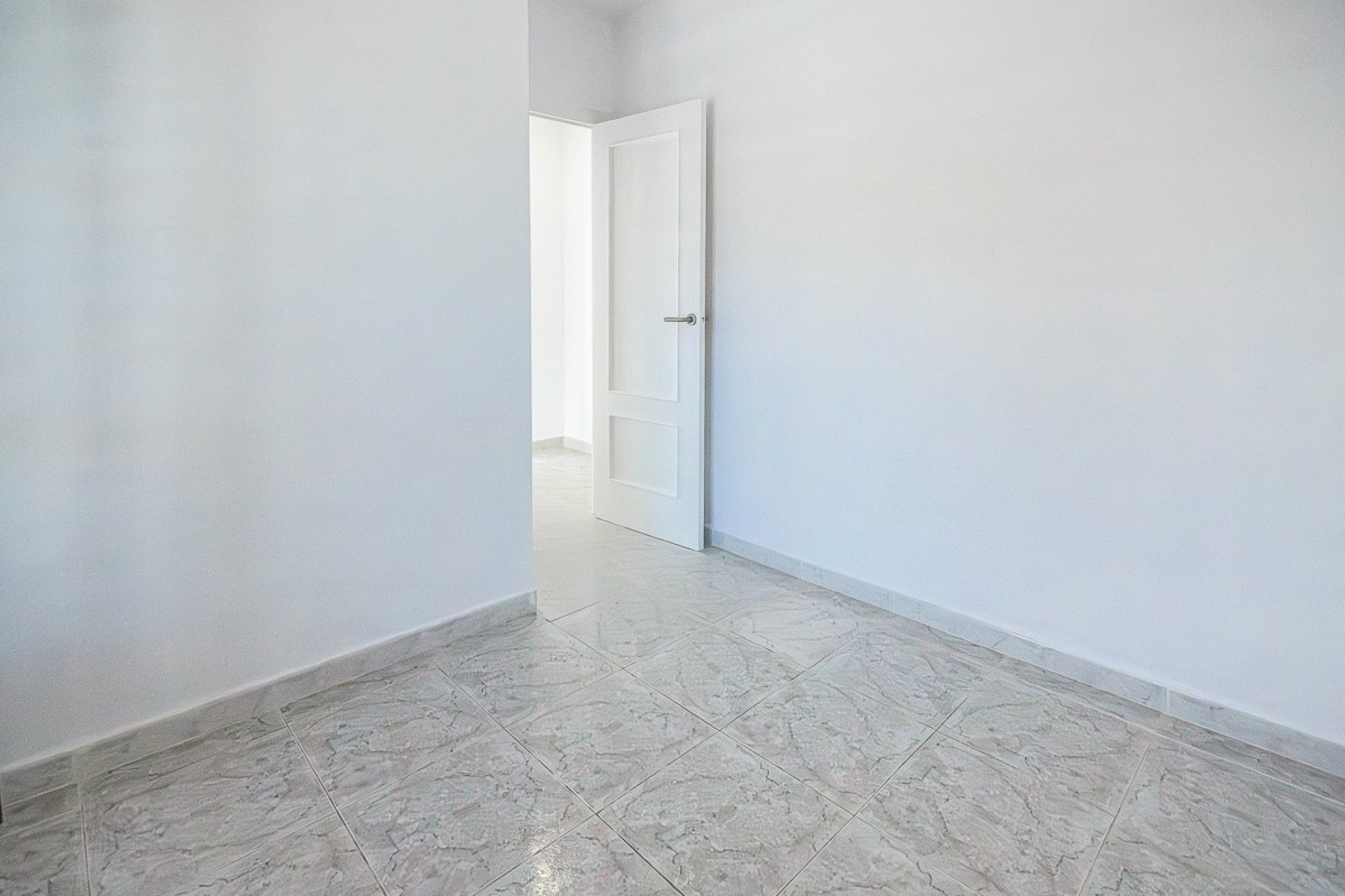 Revente - Villa -
San Miguel de Salinas - Inland