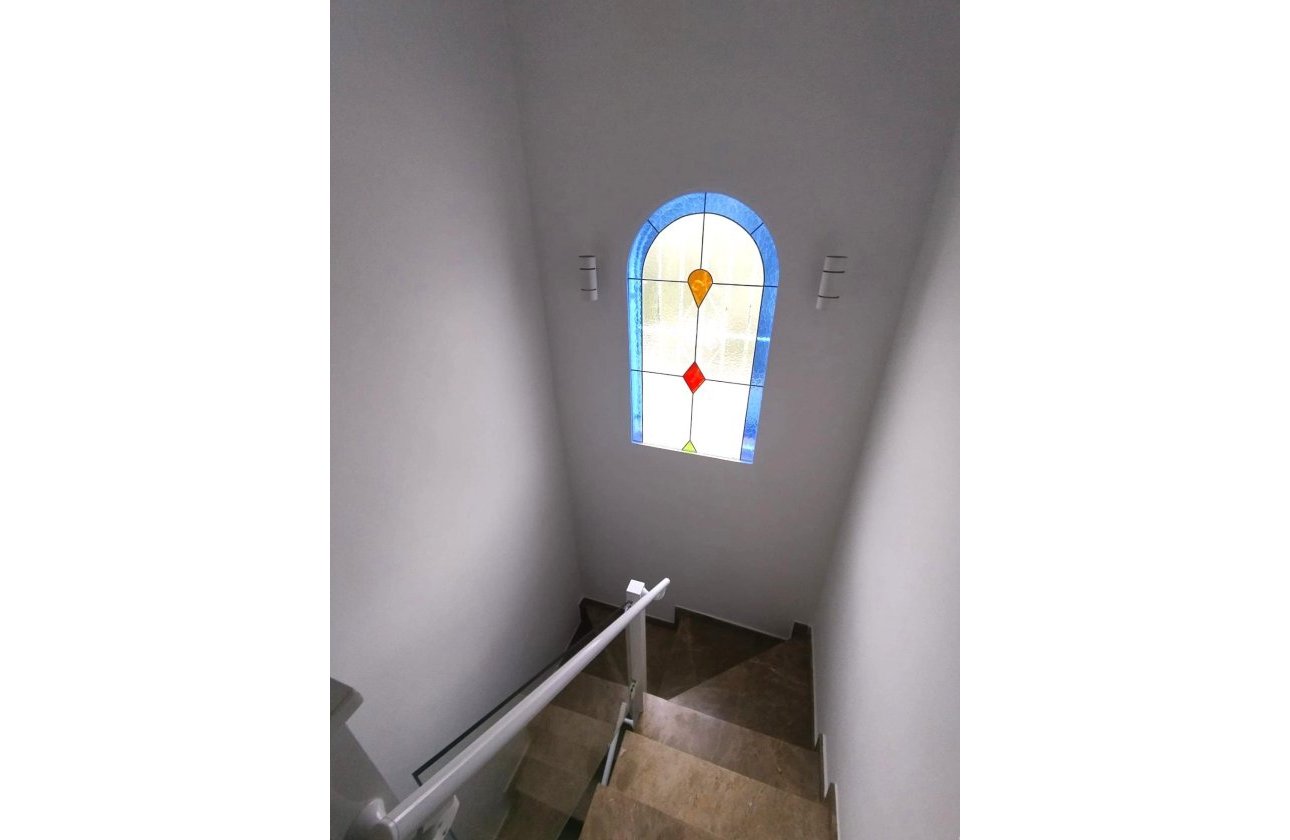 Revente - Villa -
San Miguel de Salinas - Inland