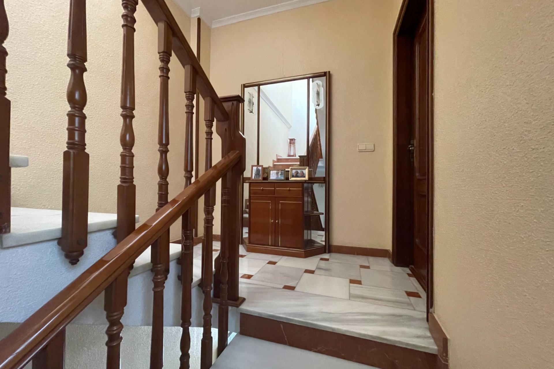 Revente - Villa -
San Miguel de Salinas - Inland